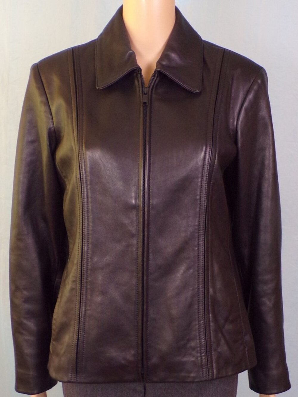 PRESTON & YORK size M black zip-front jacket 100% lambskin professional DC only